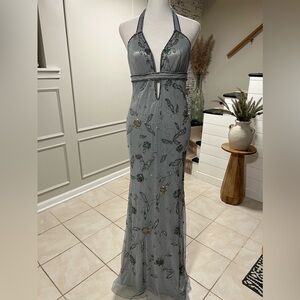 Timeless! Gray hand beaded evening gown. Vintage 90’s, early 2000’s